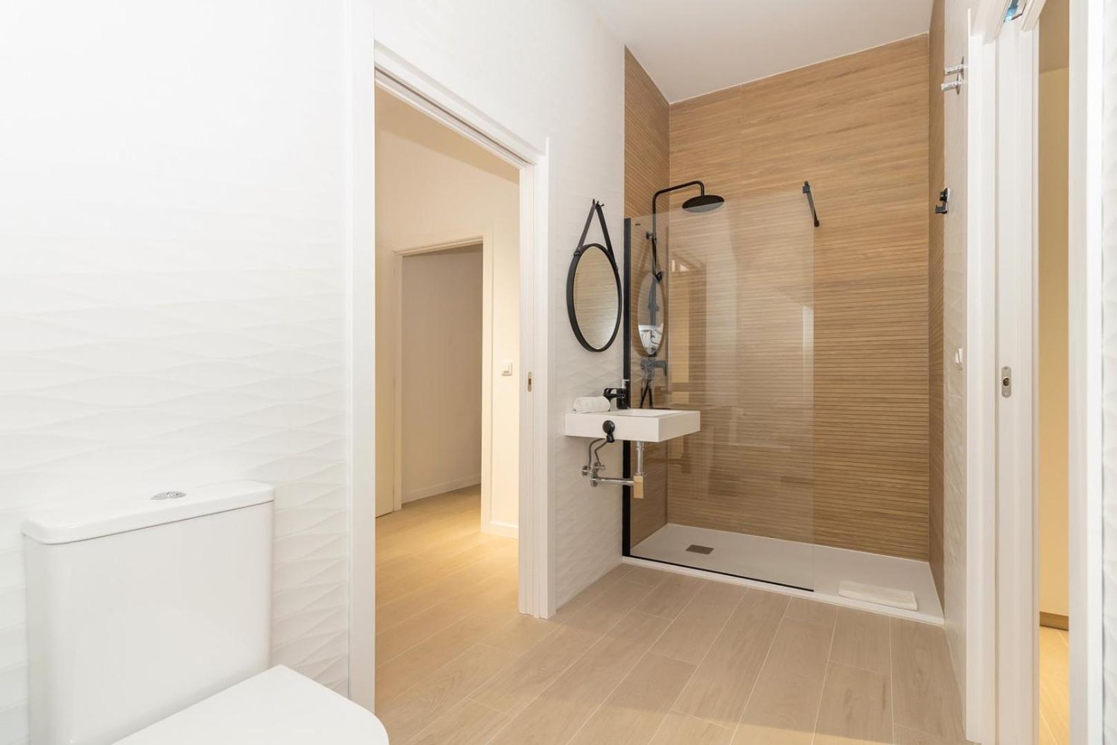 Guestready - Valencia'S Vibrant Malvarrosa מראה חיצוני תמונה